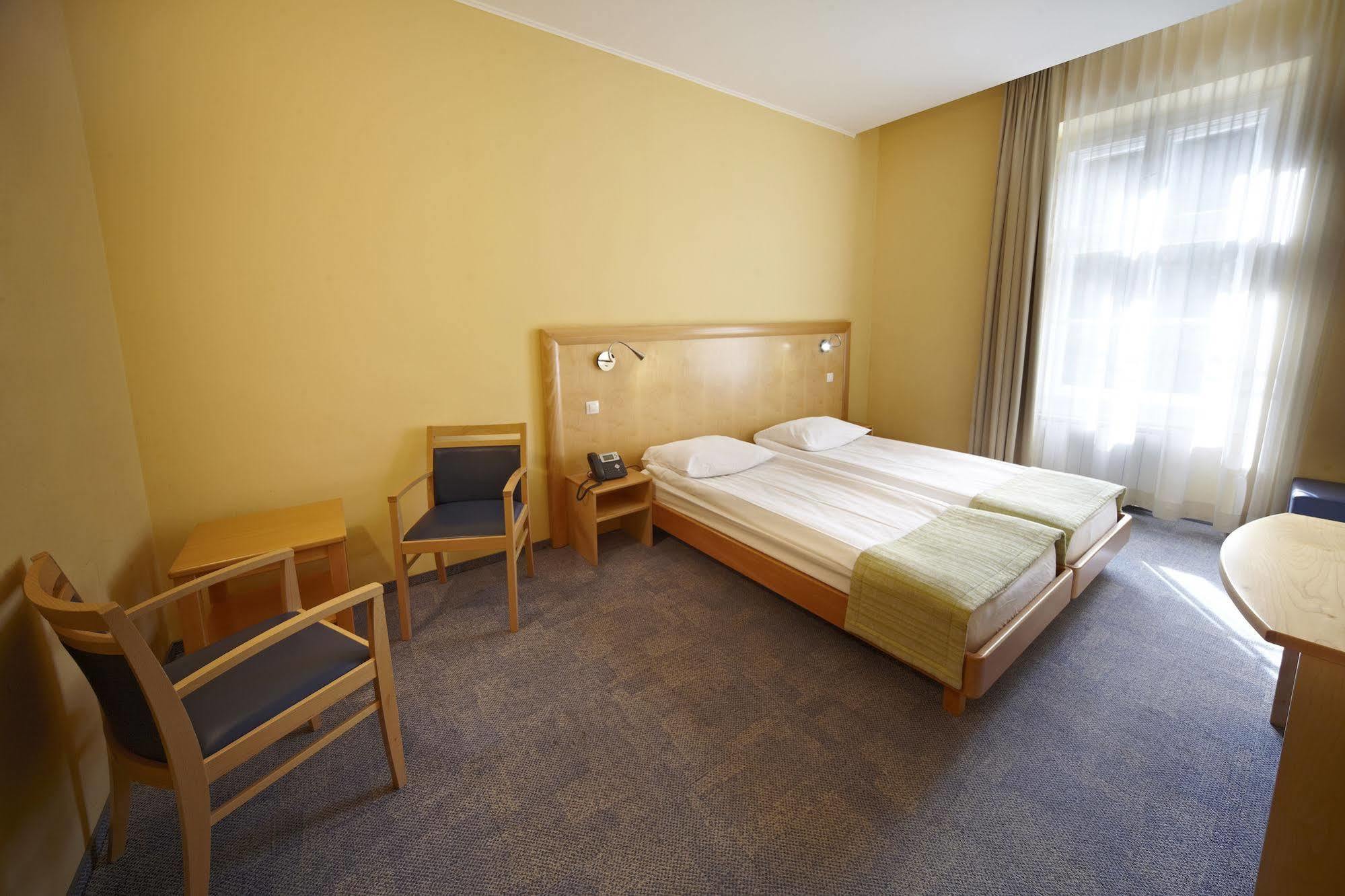 Depadansa Hotel Park - Terme Dobrna Eksteriør billede